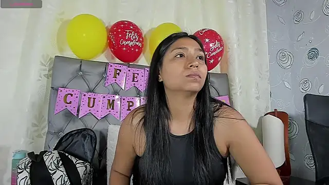 Snapshot of luna_evaa chatting on 09-26-25, 02:24 luna evaa online show from 09-26-25, 02:24