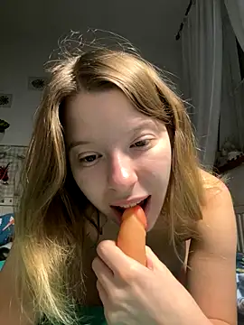 kimczii online show from 12-19-25, 07:33