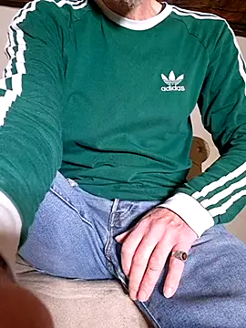 eddouxxx78 online show from 11-04-25, 05:39