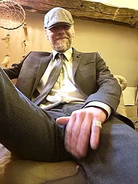 eddouxxx78 online show from 04-05-26, 04:02