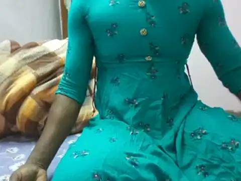 pritamkr69 online show from 03-05-25, 04:24