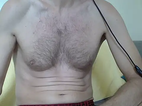 Snapshot of Tenderfr chatting on 07-15-26, 01:07 Tenderfr online show from 07-15-26, 01:07