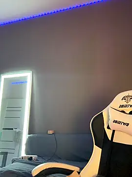 Snapshot of julia_fly chatting on 01-07-26, 10:31 julia fly online show from 01-07-26, 10:31