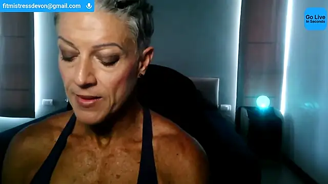 Devon2020 online show from 07-23-26, 07:16