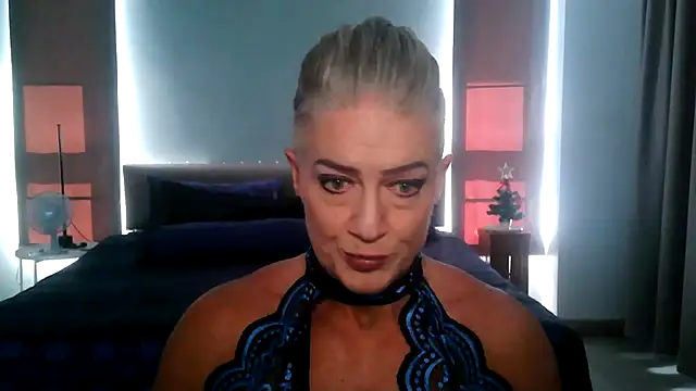 Snapshot of Devon2020 chatting on 12-02-25, 07:21 Devon2020 online show from 12-02-25, 07:21