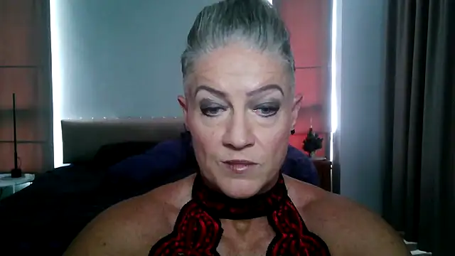 Snapshot of Devon2020 chatting on 12-15-25, 08:09 Devon2020 online show from 12-15-25, 08:09