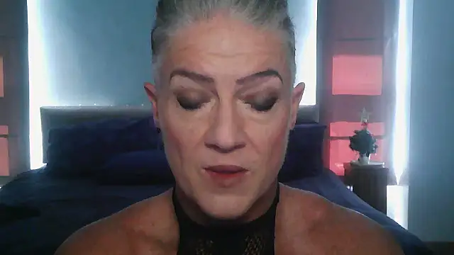 Snapshot of Devon2020 chatting on 12-19-25, 07:00 Devon2020 online show from 12-19-25, 07:00