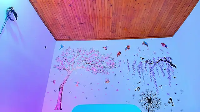 Sofiia Diiaz online show from 10-28-25, 02:23