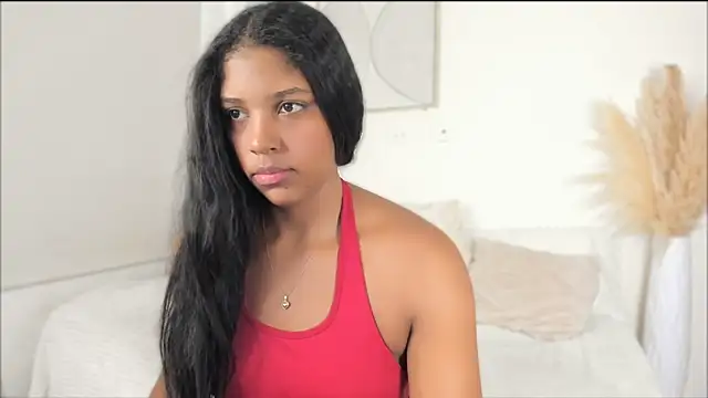 ZOEGARNER01 online show from 04-23-26, 07:37
