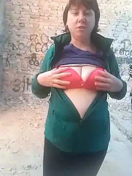 explored romantic online show from 09-25-25, 12:33