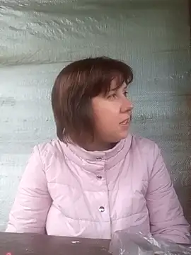 explored romantic online show from 10-05-25, 11:56