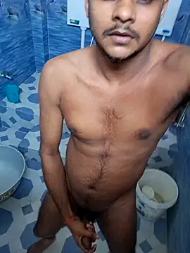 Snapshot of Itsdesi_boy chatting on 10-21-25, 02:11 Itsdesi boy online show from 10-21-25, 02:11
