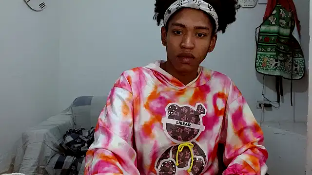 angelamarie1 online show from 11-04-25, 05:55