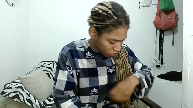 angelamarie1 online show from 01-14-26, 10:08