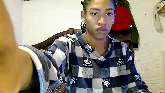 angelamarie1 online show from 04-14-26, 12:10