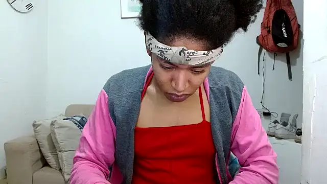 angelamarie1 online show from 02-25-26, 12:05