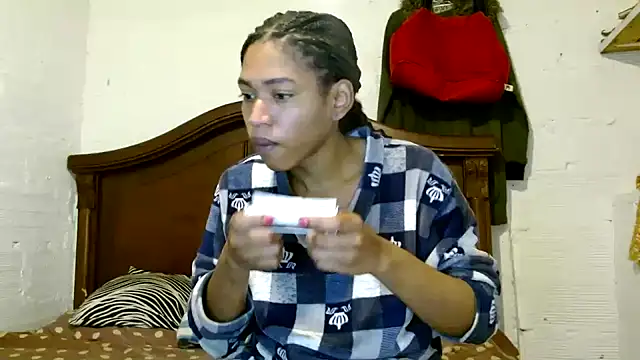 angelamarie1 online show from 04-13-26, 09:08