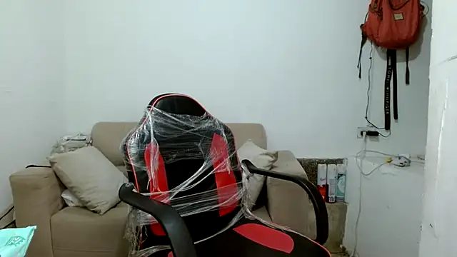 angelamarie1 online show from 11-27-25, 02:06