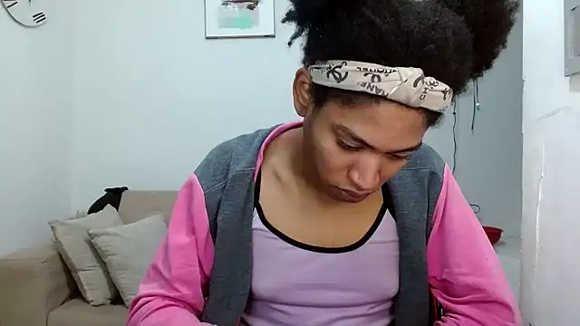 angelamarie1 online show from 03-11-26, 02:00