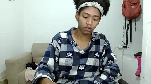 angelamarie1 online show from 11-16-25, 09:47