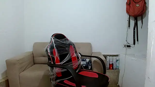 angelamarie1 online show from 11-14-25, 04:32