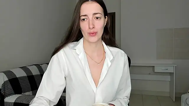 Sabrina Mur online show from 10-27-25, 07:31