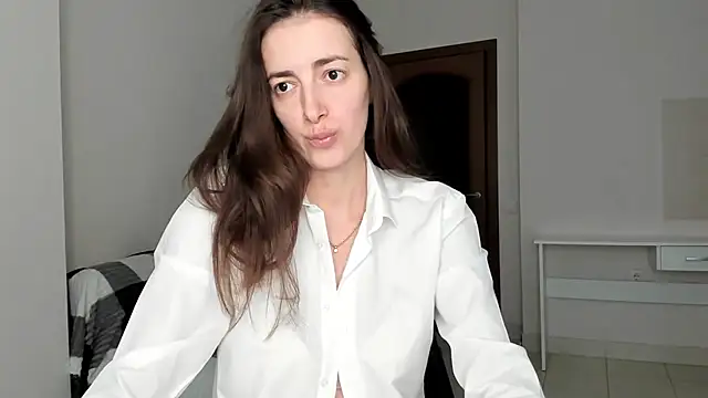 Sabrina Mur online show from 10-29-25, 10:25