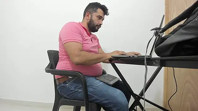 isearchcompany online show from 09-26-25, 10:27