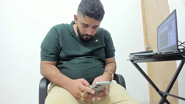 isearchcompany online show from 10-24-25, 02:27