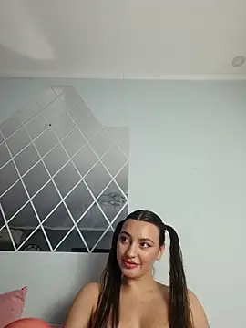 Snapshot of LucyKims chatting on 07-03-26, 03:40 LucyKims online show from 07-03-26, 03:40