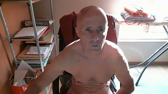 olibrius71 online show from 03-22-26, 03:46