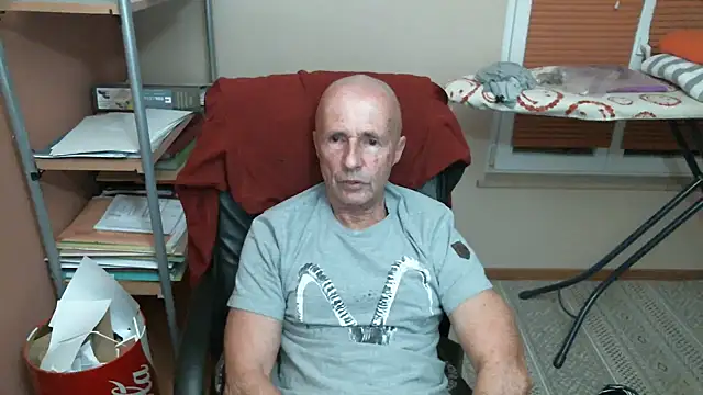 olibrius71 online show from 02-13-26, 09:04