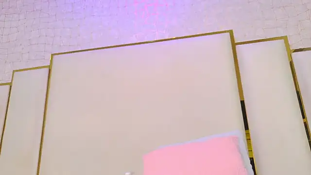 Snapshot of paola_rodriguez chatting on 06-08-26, 11:55 paola rodriguez online show from 06-08-26, 11:55