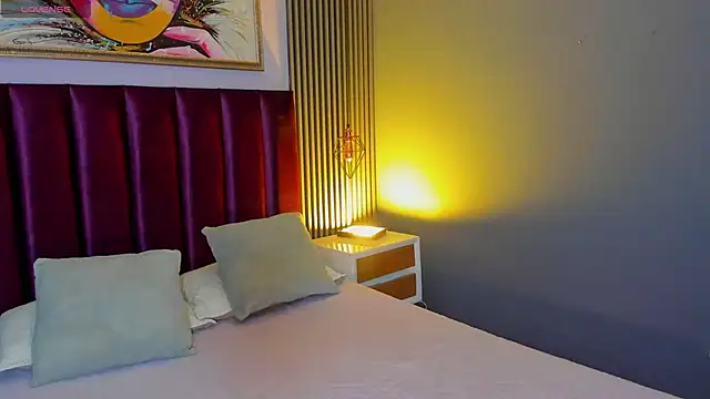 LauraAristizabal online show from 03-28-26, 12:39