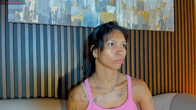 LauraAristizabal online show from 02-05-26, 12:34