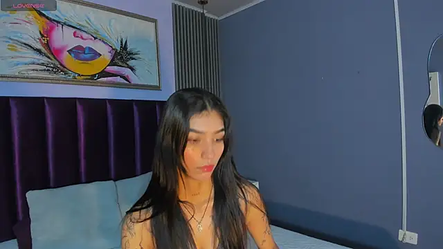 LauraAristizabal online show from 06-25-26, 12:10