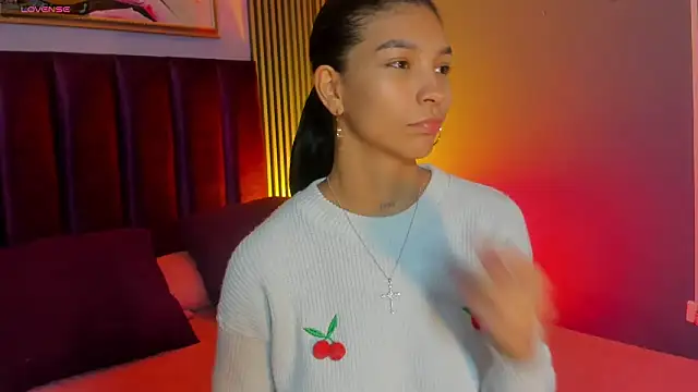 LauraAristizabal online show from 02-28-26, 12:27