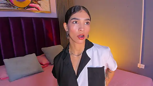 LauraAristizabal online show from 07-24-26, 12:12