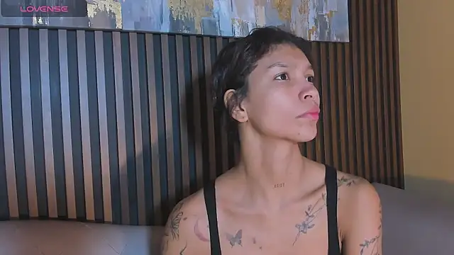 LauraAristizabal online show from 09-19-25, 12:42