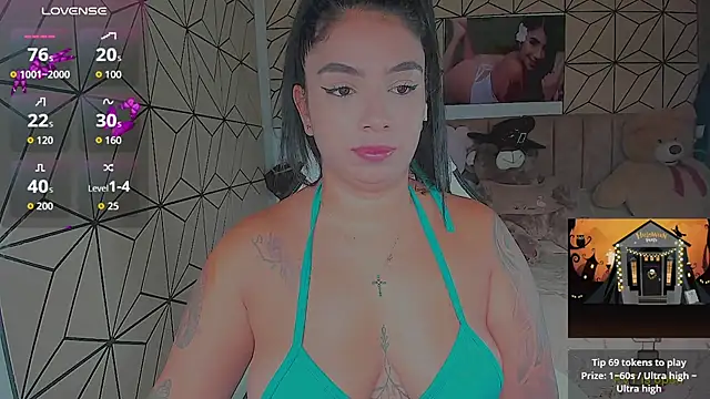Snapshot of vane_lopez_ chatting on 10-22-25, 05:34 vane lopez online show from 10-22-25, 05:34