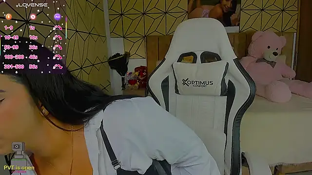 Snapshot of vane_lopez_ chatting on 01-16-26, 07:18 vane lopez online show from 01-16-26, 07:18