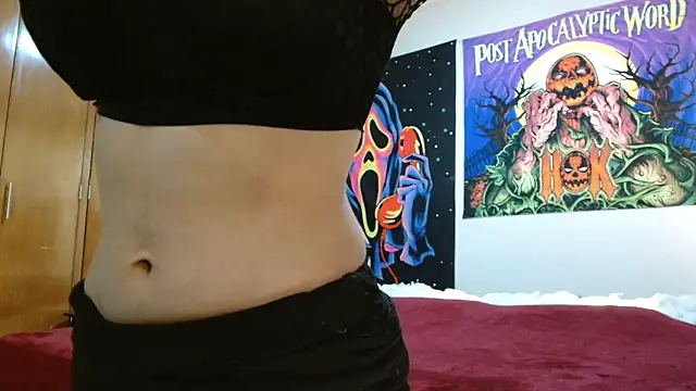 MINI Petite online show from 04-22-26, 05:09