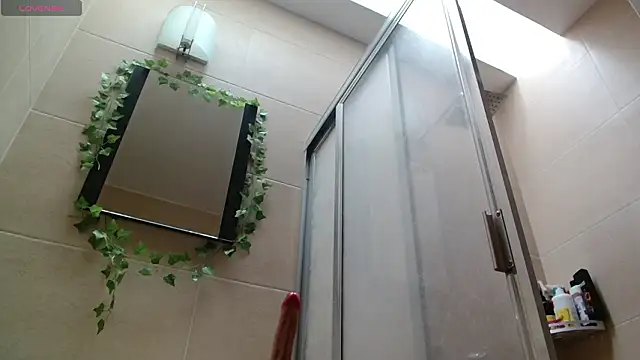 MINI Petite online show from 03-26-26, 05:44