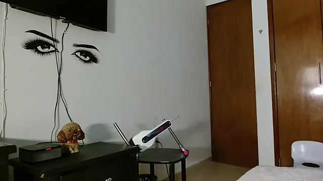 MINI Petite online show from 04-14-26, 09:09