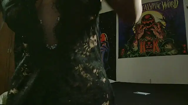 MINI Petite online show from 02-23-26, 05:19