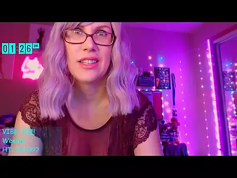 EmmaIsHere online show from 07-01-26, 07:25