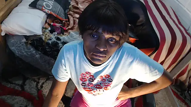 sexyjustin202 online show from 12-23-25, 02:11