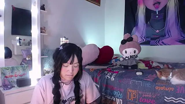 miaa-lee online show from 01-09-26, 03:57