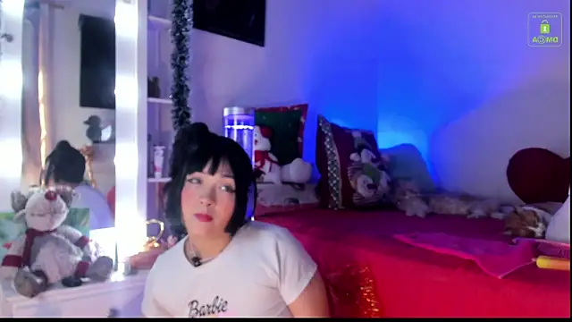 miaa-lee online show from 12-14-25, 05:51