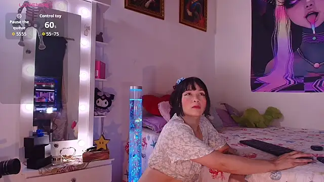 miaa-lee online show from 04-11-26, 01:15